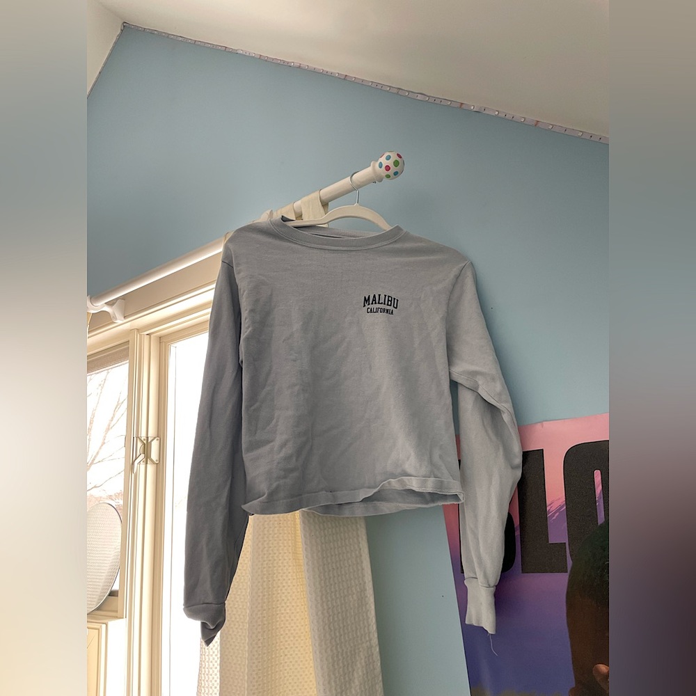 Brandy Melville One Size Long Sleeve